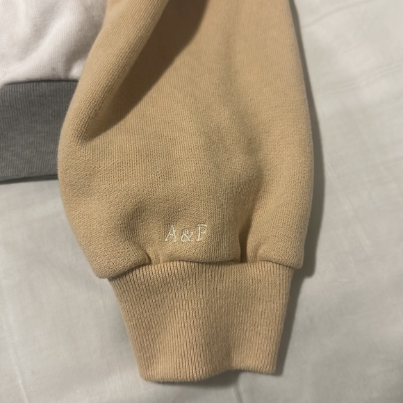 Abercrombie & Fitch Grey/ White / Tan Cropped Hoodie - Picture 3 of 5